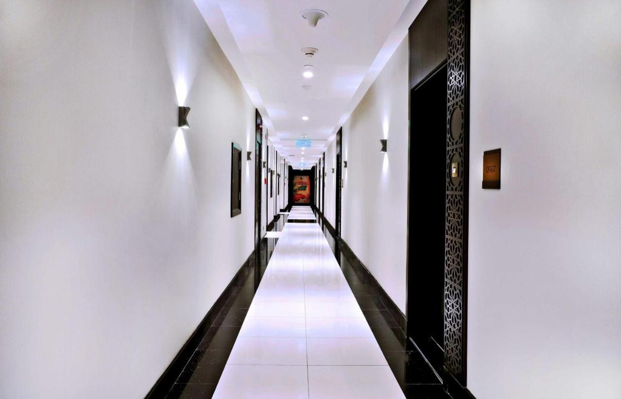Spectrums Tahlia Jeddah Exterior foto